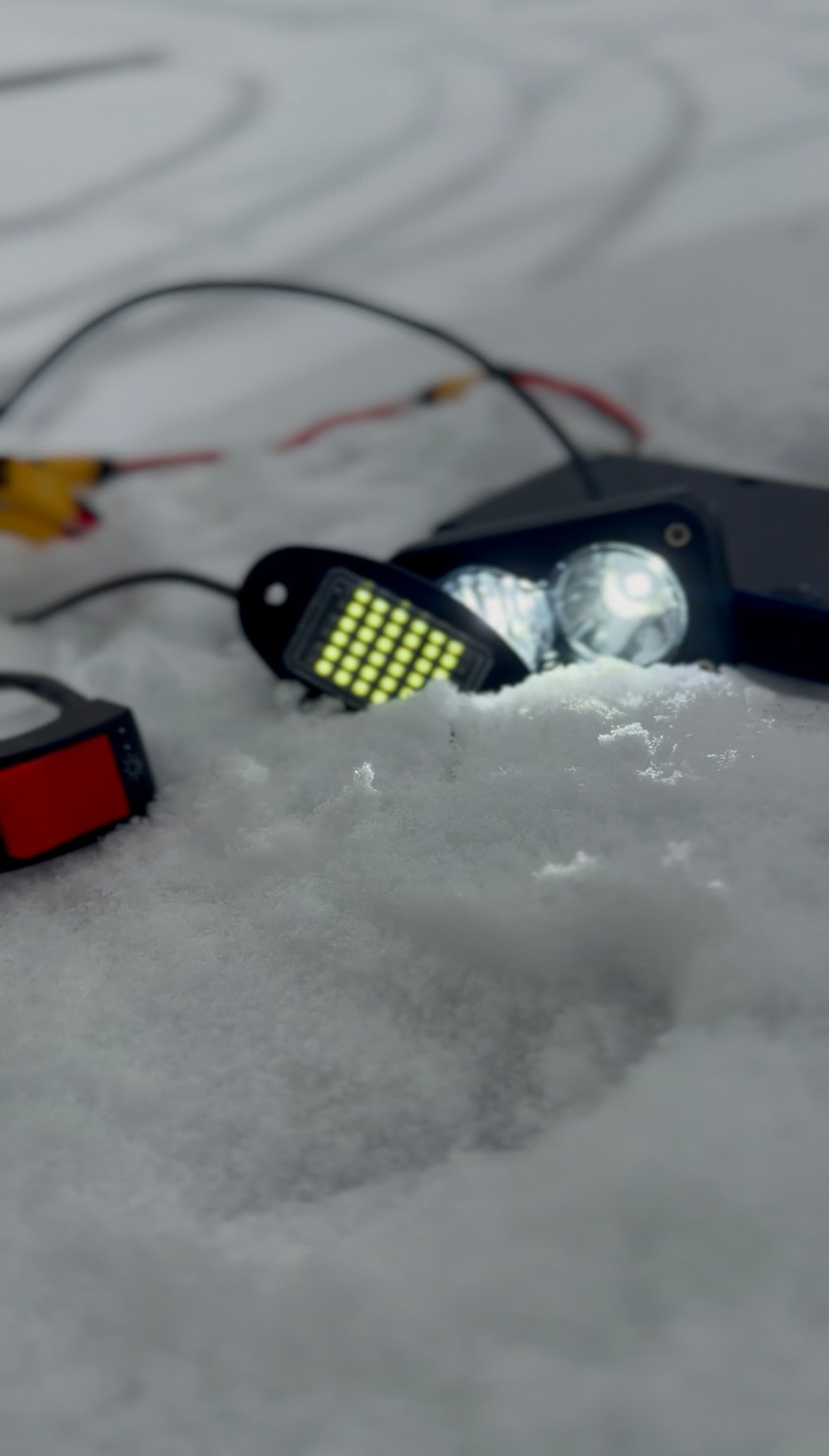 Battery powered Baja & rock light kit